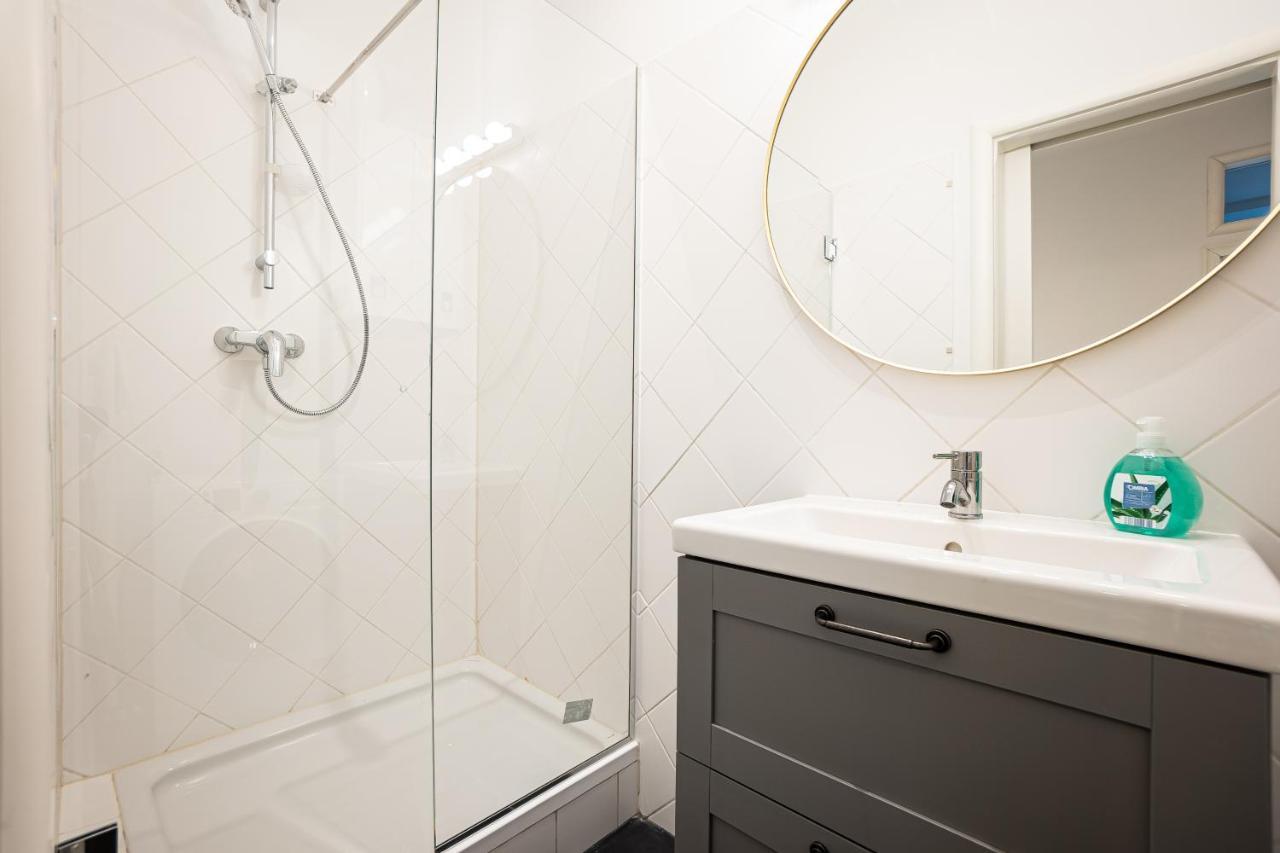 Brand-New Apartment In The 17Th District Of Відень Екстер'єр фото